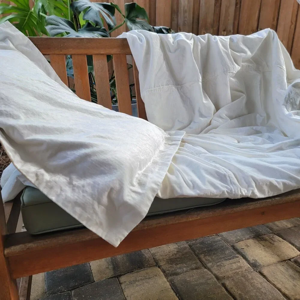 Pottery Barn Kids Shimmer Velvet Twin Duvet Cover & Standard Sham Ivory EUC